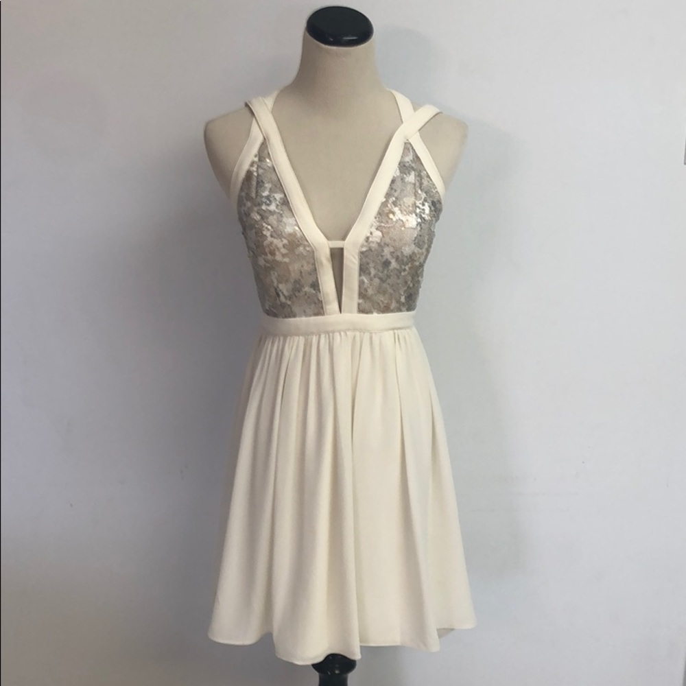 ⭐️ Gianni Bini Dress⭐️